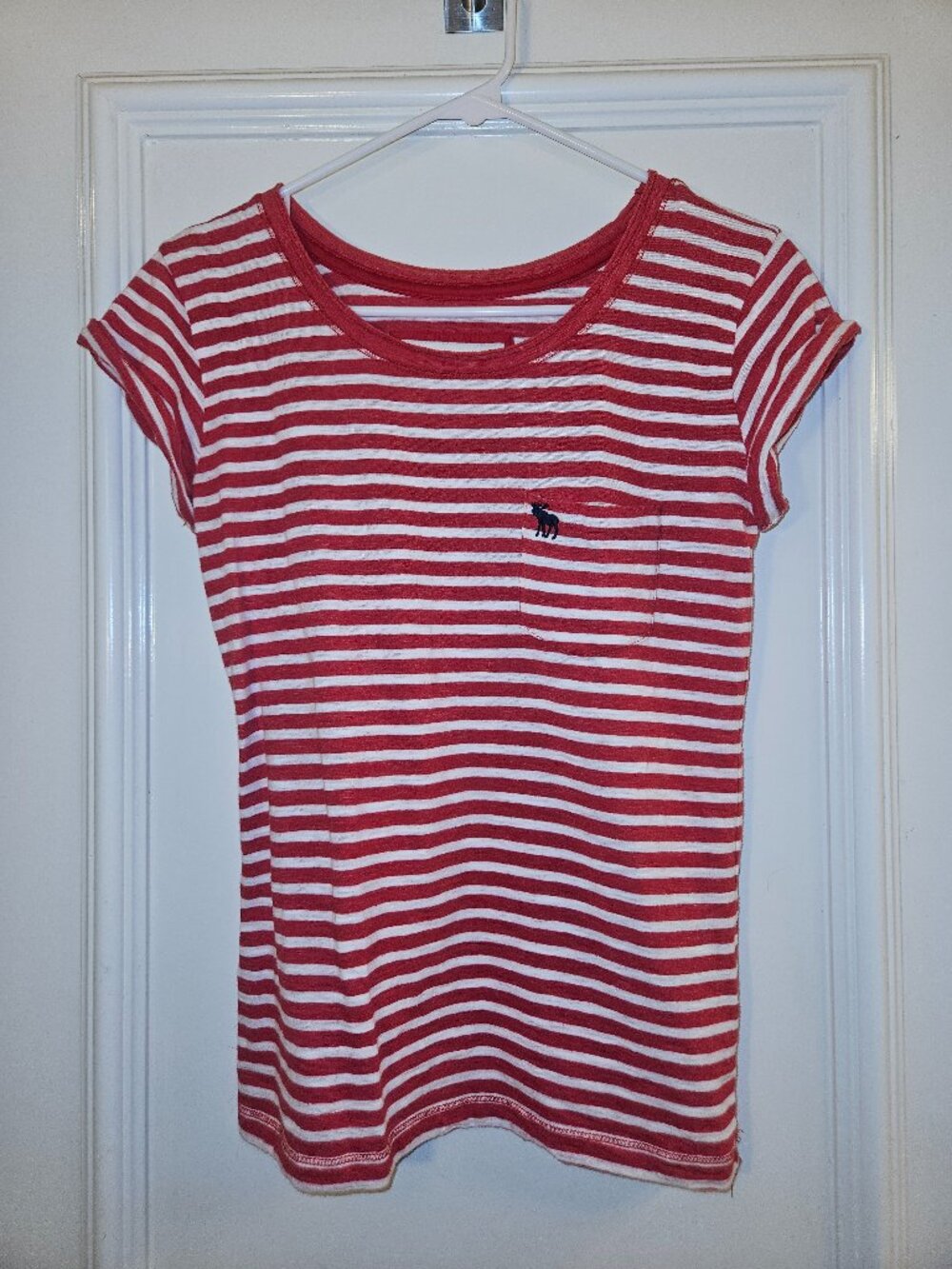 Abercrombie & Fitch Red White Striped Pocket T-Shirt, Size S